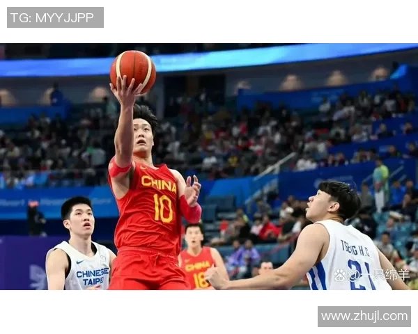 2015年日本男篮对阵美国男篮的精彩对决回顾与分析 2015年日本男篮对阵美国男篮的精彩对决回顾与分析